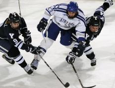 费德勒在皇家马德里比赛中夺冠，险胜引发热议！再创辉煌时刻的简单介绍