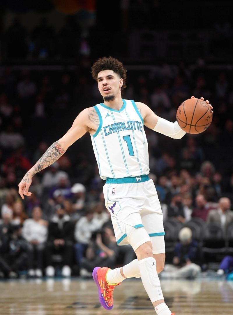 黄蜂惊艳全场，球队未来可期助攻爆棚，连续三场30+逆转取胜！